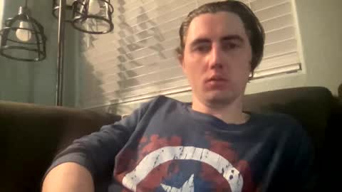 Snapshot of tlayne410 chatting on February 2026 08:43:01 AM tlayne410 online show from February 2026 08:43:01 AM