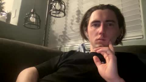 Snapshot of tlayne410 chatting on April 2026 08:20:01 AM tlayne410 online show from April 2026 08:20:01 AM