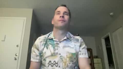 Snapshot of tleigh24 chatting on December 2024 12:53:01 AM tleigh24 online show from December 2024 12:53:01 AM