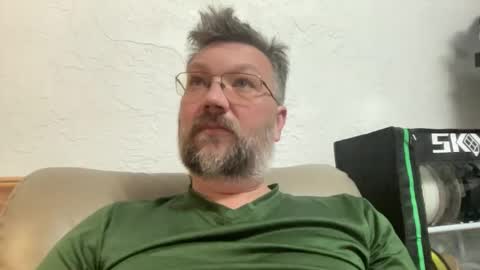 Snapshot of tmosmun chatting on February 2025 02:48:02 AM Tim online show from February 2025 02:48:02 AM