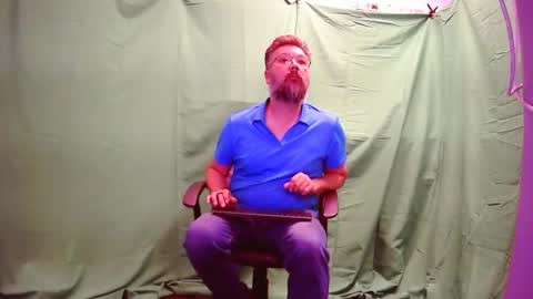 Snapshot of tmosmun chatting on October 2025 12:11:01 AM Tim online show from October 2025 12:11:01 AM