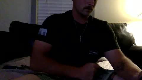 Snapshot of tnich28 chatting on September 2025 06:03:01 AM tnich28 online show from September 2025 06:03:01 AM