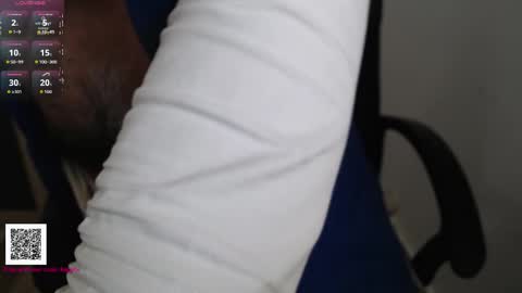 Snapshot of toaster1993 chatting on March 2026 12:43:02 PM Leonel online show from March 2026 12:43:02 PM