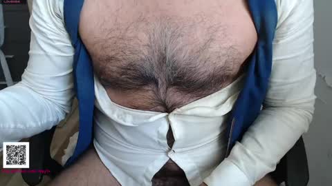 Snapshot of toaster1993 chatting on April 2026 07:09:02 AM Leonel online show from April 2026 07:09:02 AM