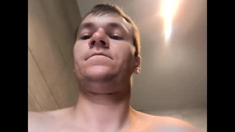 Snapshot of tobiasz950215 chatting on June 2026 08:09:02 AM tobiasz950215 online show from June 2026 08:09:02 AM