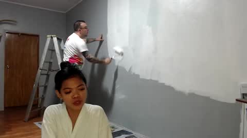 Snapshot of tod916 chatting on October 2025 06:12:02 AM LuckyLaura online show from October 2025 06:12:02 AM