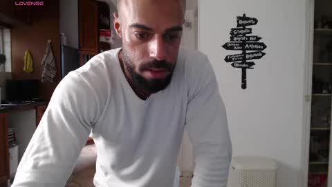 Snapshot of todd_dantes chatting on March 2025 11:25:02 AM Todd online show from March 2025 11:25:02 AM