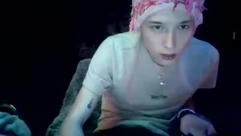 Snapshot of toewaffles chatting on November 2025 04:01:01 AM toewaffles online show from November 2025 04:01:01 AM