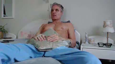 Snapshot of toffmen chatting on December 2024 07:14:01 AM Daniel Bisexual uncut 20cm online show from December 2024 07:14:01 AM