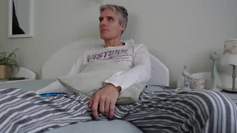 Snapshot of toffmen chatting on December 2024 08:55:01 AM Daniel Bisexual uncut 20cm online show from December 2024 08:55:01 AM