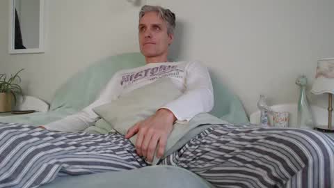 Snapshot of toffmen chatting on December 2024 07:46:01 AM Daniel Bisexual uncut 20cm online show from December 2024 07:46:01 AM