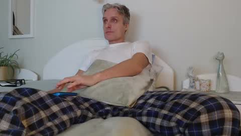 Snapshot of toffmen chatting on December 2024 03:48:01 PM Daniel Bisexual uncut 20cm online show from December 2024 03:48:01 PM