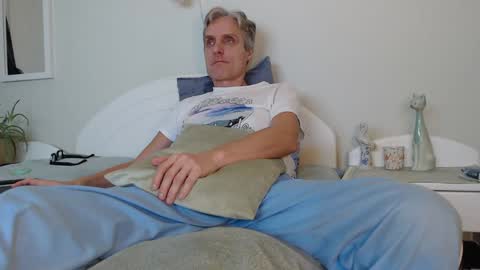 Snapshot of toffmen chatting on January 2025 04:00:01 PM Daniel Bisexual uncut 20cm online show from January 2025 04:00:01 PM