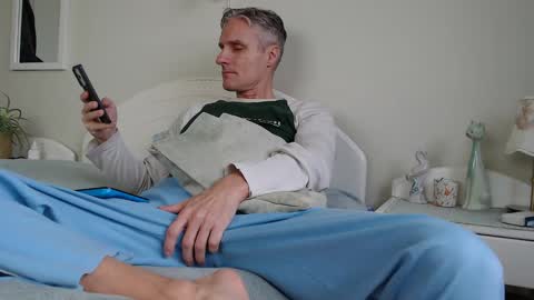 Snapshot of toffmen chatting on January 2025 08:03:02 AM Daniel Bisexual uncut 20cm online show from January 2025 08:03:02 AM