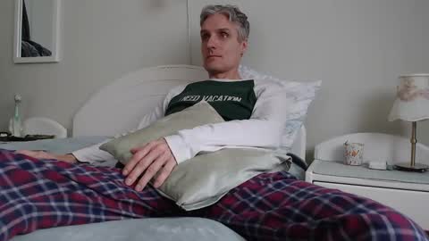 Snapshot of toffmen chatting on March 2025 07:54:02 AM Daniel Bisexual uncut 20cm online show from March 2025 07:54:02 AM