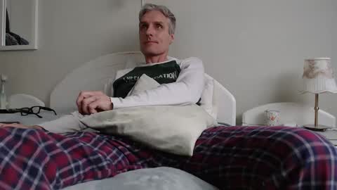 Snapshot of toffmen chatting on March 2025 02:54:02 PM Daniel Bisexual uncut 20cm online show from March 2025 02:54:02 PM