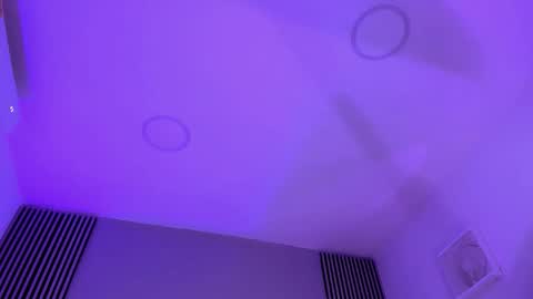 toji lee online show from November 2025 09:03:02 PM