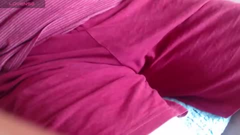 Snapshot of tokensnone chatting on October 2025 07:18:01 AM tokensnone online show from October 2025 07:18:01 AM