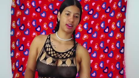Snapshot of tokihoney chatting on December 2024 01:56:01 PM Adela y juan online show from December 2024 01:56:01 PM