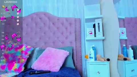 tokito mitsuri online show from December 2024 01:49:01 PM