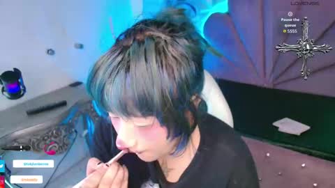 toky         online show from October 2025 08:11:02 PM