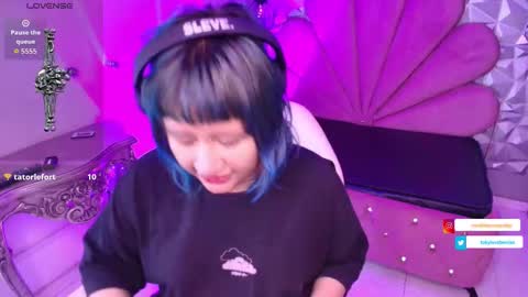 toky         online show from November 2025 07:47:01 PM