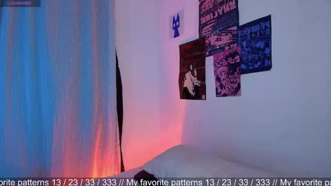 Snapshot of tokyo_blues chatting on November 2025 11:48:02 PM Halsey Sofii online show from November 2025 11:48:02 PM