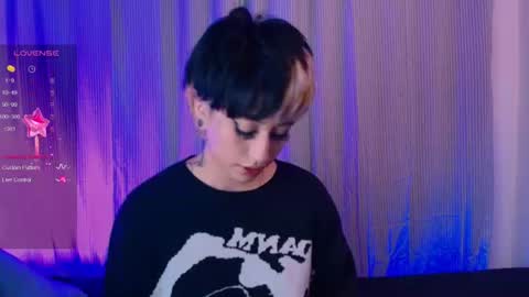 Snapshot of tokyo_blues chatting on June 2026 01:11:02 AM Halsey Sofii online show from June 2026 01:11:02 AM