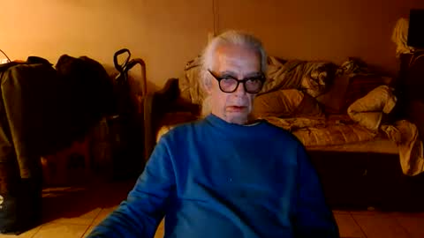 Snapshot of tom112292014 chatting on March 2026 02:06:02 AM tom112292014 online show from March 2026 02:06:02 AM