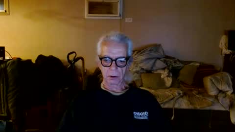 Snapshot of tom112292014 chatting on April 2026 10:57:02 AM tom112292014 online show from April 2026 10:57:02 AM