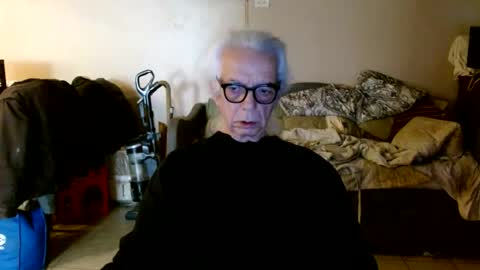 Snapshot of tom112292014 chatting on April 2026 02:33:01 PM tom112292014 online show from April 2026 02:33:01 PM