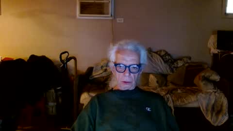 Snapshot of tom112292014 chatting on May 2026 06:35:02 PM tom112292014 online show from May 2026 06:35:02 PM