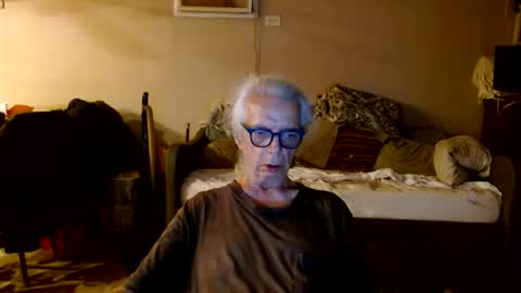 Snapshot of tom112292014 chatting on June 2026 01:28:02 AM tom112292014 online show from June 2026 01:28:02 AM