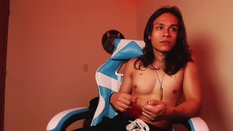 tom online show from October 2025 05:30:01 AM