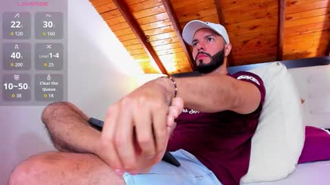   online show from October 2025 01:40:02 PM