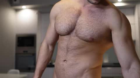 Tom online show from December 2025 06:15:01 PM