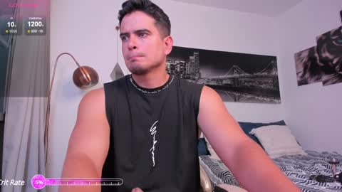 Snapshot of tom_mckleein chatting on January 2025 01:13:01 AM TOM MCKLEEIN instagram online show from January 2025 01:13:01 AM