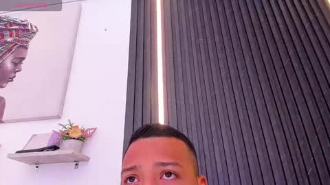 Tom muscle1 online show from September 2025 11:58:01 AM