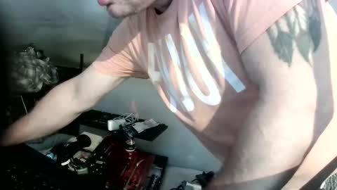 tomame_ online show from June 2026 05:03:04 PM