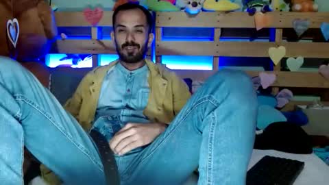 tomas gerauld. make me happy with 10000 tokens online show from February 2026 02:44:01 AM