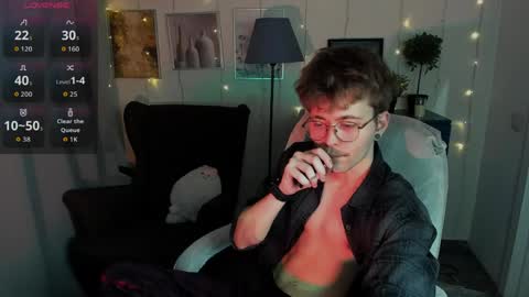 Snapshot of tomas_norton chatting on April 2026 08:39:01 PM tomas_norton online show from April 2026 08:39:01 PM