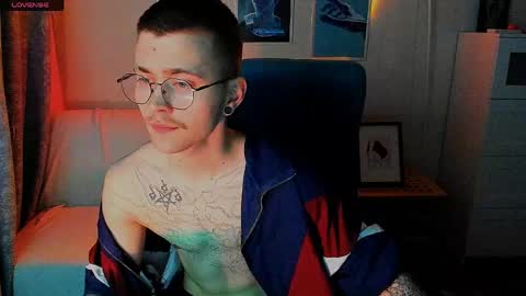 Snapshot of tomas_norton chatting on April 2026 08:42:02 PM tomas_norton online show from April 2026 08:42:02 PM