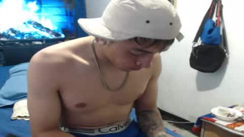 Snapshot of tomas_turbado_ chatting on April 2026 05:54:02 AM tomas_turbado_ online show from April 2026 05:54:02 AM