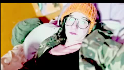 Snapshot of tomboy_titties chatting on January 2025 10:41:02 AM tomboy_titties online show from January 2025 10:41:02 AM