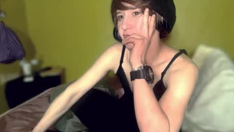 Snapshot of tomboy_titties chatting on February 2025 04:44:02 AM tomboy_titties online show from February 2025 04:44:02 AM