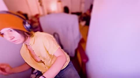 Snapshot of tomboy_titties chatting on September 2025 06:02:02 AM tomboy_titties online show from September 2025 06:02:02 AM