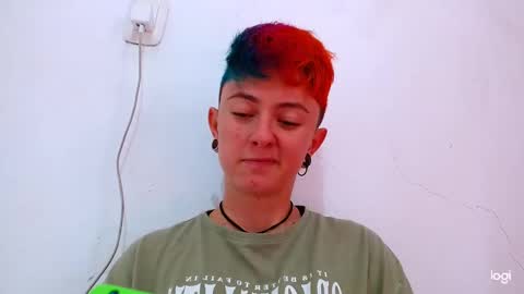 Blue online show from February 2025 04:57:02 PM