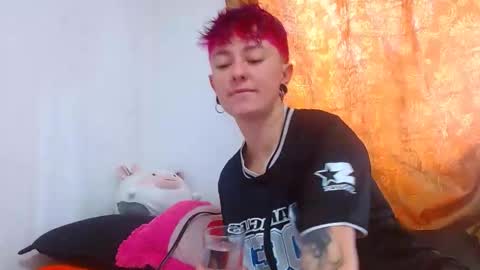 Snapshot of tomboyblue chatting on May 2026 05:42:01 PM Blue online show from May 2026 05:42:01 PM