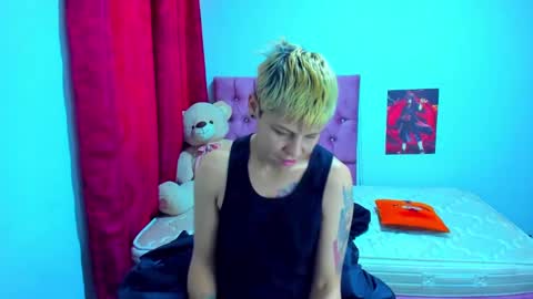 Snapshot of tomboygirl69 chatting on January 2025 07:04:01 PM tomboygirl69 online show from January 2025 07:04:01 PM