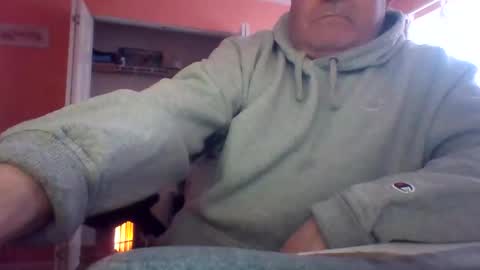 tomcat4848 online show from December 2025 04:56:01 PM